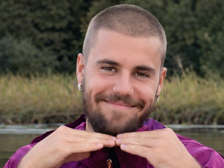 Závislosť, ochrnutie, kríza v manželstve… Po páde na dno hlási Bieber veľký návrat!