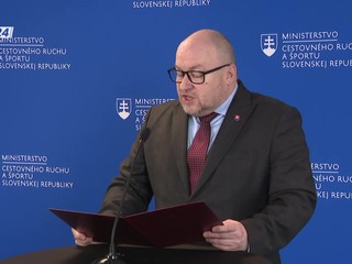 Huliak dočasne pozastavil financovanie SZF. Zväz ostro reaguje