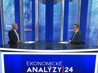 Rok prekvapení na finančných trhoch: Akcie rástli, recesia sa nekonala a umelej inteligencii sa darilo