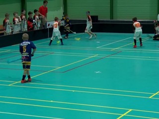 Nadácia TV JOJ opäť pomohla. Najväčší florbalový turnaj zorganizovali aj vďaka nej