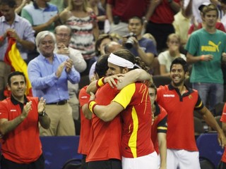 Davis Cup: Španielsko, USA, Česko a Argentína do štvrťfinále