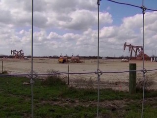 Americké uvoľnenie sankcií rozdeľuje Západ, trhy však ostávajú pokojné