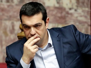 V Grécku odstupuje minister hospodárstva. Jeho žena neoprávnene poberala finančnú podporu