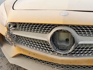 TAKTO vyzerajú autovrakoviská v Dubaji: Sú neporovnateľné s našimi