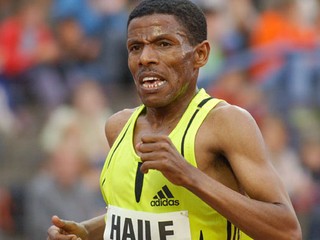 Gebrselassie vyhral v Dubaji tretí raz, ale milión nezískal