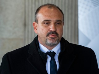 Voľby2022: V Kráľovskom Chlmci má súčasný primátor jedinú protikandidátku