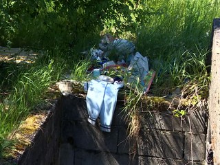 Muž zaútočil na svojho kamaráta tĺčikom na mäso. Súd rozhodol, či ide do väzby