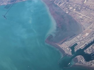 Napätie v Hormuzskom prielive môže zdražiť potraviny. Analytici varujú pred scenárom z rokov 2022 a 2023