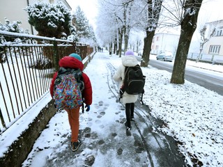 V meste vyčíňajú tínedžerské gangy. Zbili aj 13-ročného chlapca