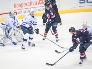 Play-off sa vzďaľuje. Slovan doma podľahol Dinamu Moskva