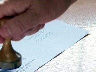 Pellegrini nechce, aby úrady robili z ľudí poštárov