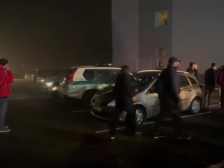 Internát spolu so školou v bratislavskej Rači evakuovali dvakrát