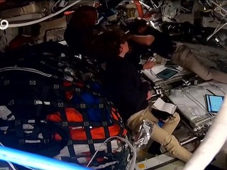 Dojímavé gesto posádky Artemis II. Zosnulú manželku veliteľa chcú zapísať do histórie