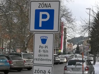 Parkujete tam, kde nemáte: V akých prípadoch vám môžu auto aj odtiahnuť?