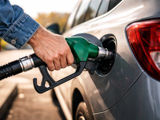 Česko zastropovalo ceny palív. Podľa analytikov zmeny pocíti málokto