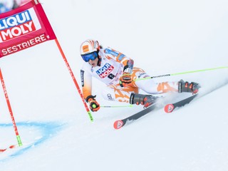 Vlhová získala skvelé 3. miesto v obrovskom slalome v Sestriere, víťazkou Bassinová