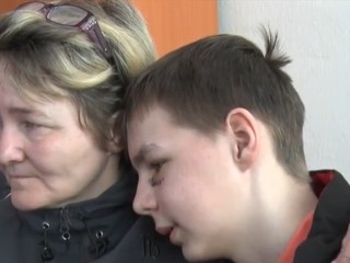 Gliba (14) v Charkove zranila munícia, po operácii v Bratislave sa opäť stretol so svojou matkou