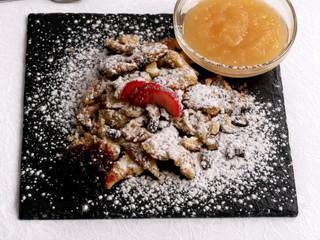 Cisársky trhanec so slivkovou zmesou