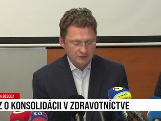 Tlačová beseda LOZ o konsolidácii v zdravotníctve