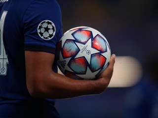 Osemfinálový šláger FC Barcelona - Paríž Saint-Germain bude aj spomienka na nedávnu minulosť