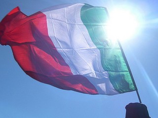 Nech Taliansku pomôžu ich boháči, odkazuje Nemecko