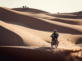 Svitko pri páde v dunách vyskúšal nafukovaciu vestu