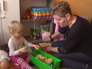 Nevidomá Alena pred 2 rokmi porodila dcérku a rozhodla sa, že ju sama vychová: Čo je s dievčatkom dnes?