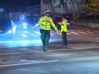 Polícia začala trestné stíhanie pre vystreľujúce poklopy v Bratislave