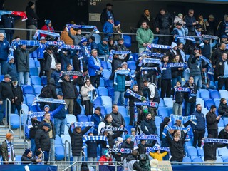 Weiss zareagoval na kritiku od fanúšikov Slovana. "Vy raz odídete, my tu budeme naveky,“ odkázali mu