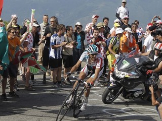 TdF: Kto je kráľom Pyrenejí? Víťaz Vanendert, alebo stále žltý Voeckler?