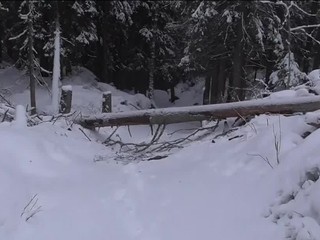 Jar sa v Tatrách odkladá: Lavínové nebezpečenstvo opäť stúpa