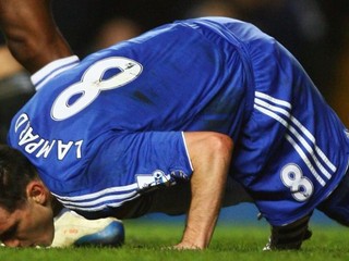 Lampard tretíkrát najlepším hráčom Chelsea Londýn podľa fanúšikov