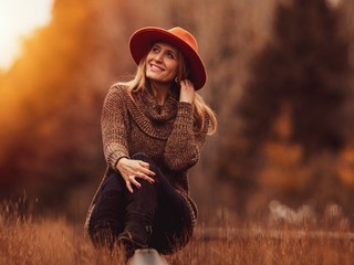 Veľký horoskop na október: Komu sa skomplikuje vzťah a kto bude bodovať v práci?