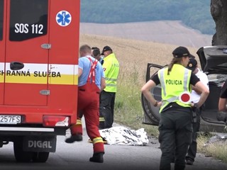 Tragédia pri Sabinove: Sedemročné a dvojročné dieťa odviezli z miesta nehody vrtuľníky