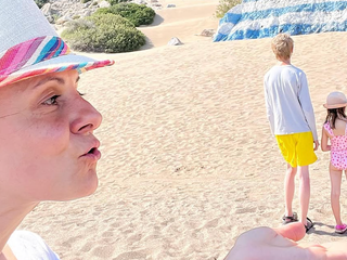 Obľúbená šoubizová moderátorka bojuje o čas: Chcem žiť pre svoje deti!