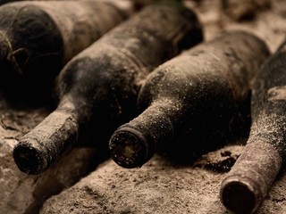 Uhádnete, koľko stojí najdrahšie víno sveta?