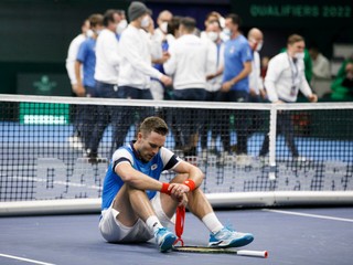 Taliansko zvíťazilo nad Slovenskom 3:2, napínavý duel ukončila šťastná loptička