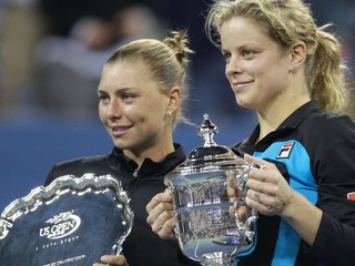 Clijstersová obhájila titul vo dvojhre a zavŕšila hetrik