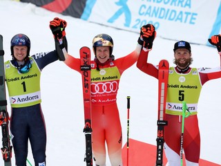 Odermatt vyhral obrovský slalom a prekonal rekord Maiera