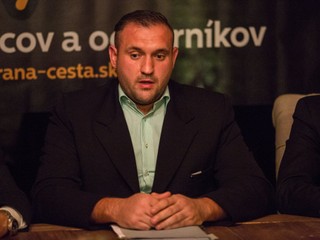 Špecializovaný trestný súd rozhodol o vzatí do väzby extrémistu Magáta