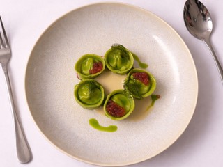 Tortellini, morský vlk, veronique, hrozno