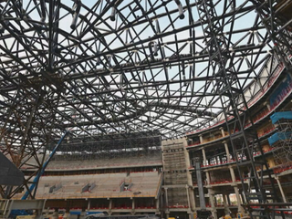 Zimné olympijské hry: Stihne sa dokončiť hokejový štadión včas?