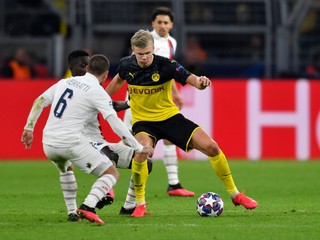 Nórsky mladík Haaland strelil v tejto sezóne Ligy majstrov viac gólov ako celý tím FC Barcelona