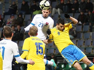 Chudobná remíza Slovákov s Tromi korunkami