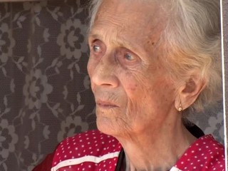 Osemdesiatšesťročnú Barboru prepadol v jej rodinnom dome 17-ročný mladík