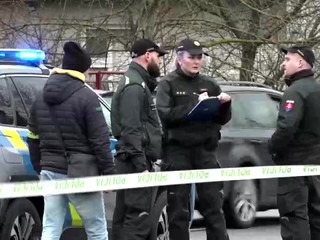 Desivý nález v priekope. Blízko rodinných domov našli bezvládne telo