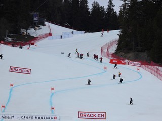 Zjazd žien v Crans Montane v nedeľu namiesto super G