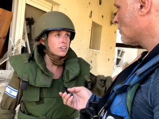 Reportér TV JOJ sleduje situáciu v Izraeli: Tanky, delostrelci a vojaci sú pripravení na ofenzívu