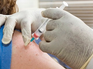 Brusel chce zaviesť jednotný očkovací preukaz