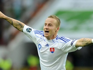 Stoch si udobril rozkokošeného Weissa, je v nominácii na Írsko a Arménsko